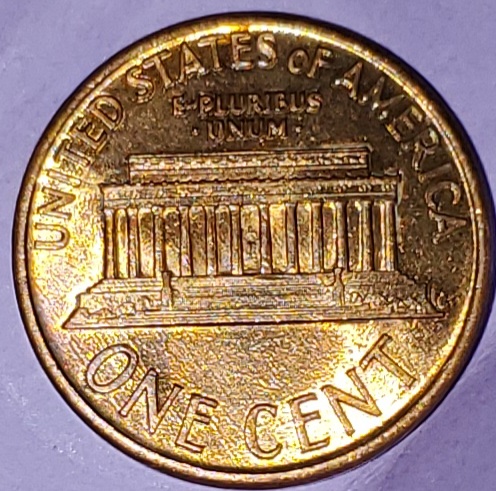 1991-Penny-With-A-Risen-Line-On-Reverse-Side.-I-Tried-To-Get-Better-Pictures-And-Different-Angles